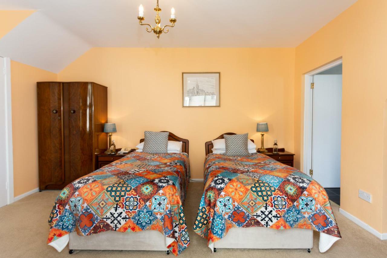 Shelleven Guest House Бангор Экстерьер фото