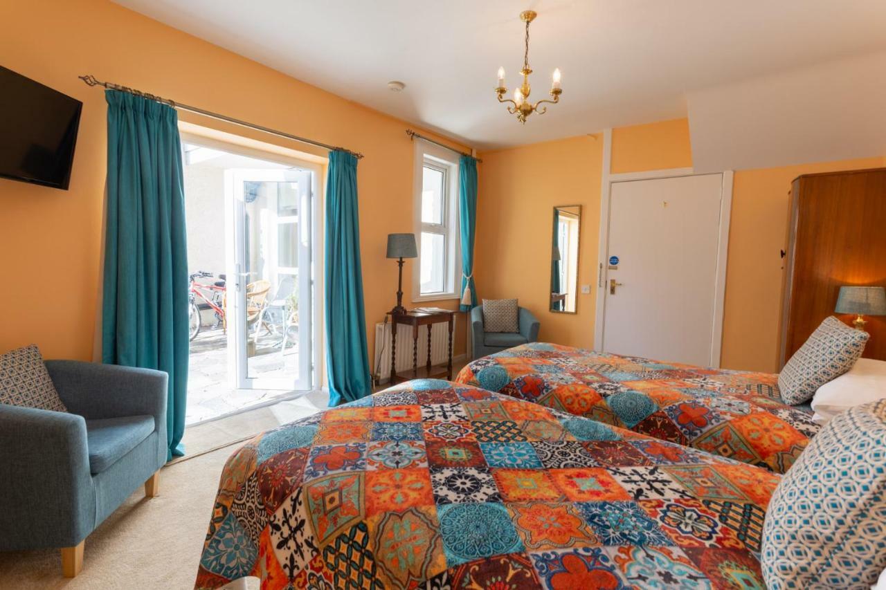 Shelleven Guest House Бангор Экстерьер фото