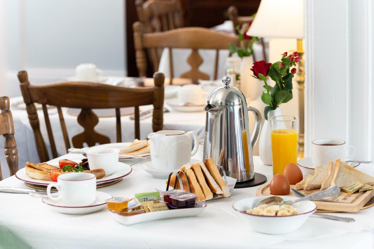 Shelleven Guest House Бангор Экстерьер фото